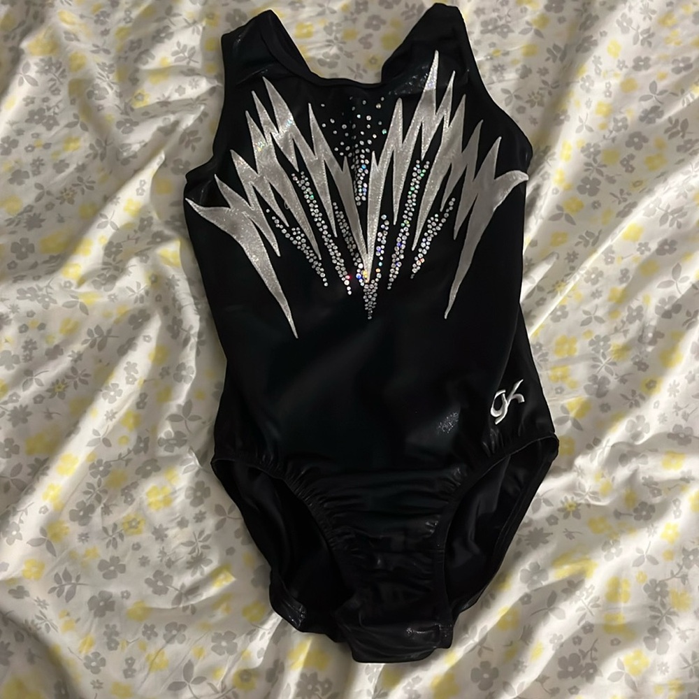 Black gk comp leo
